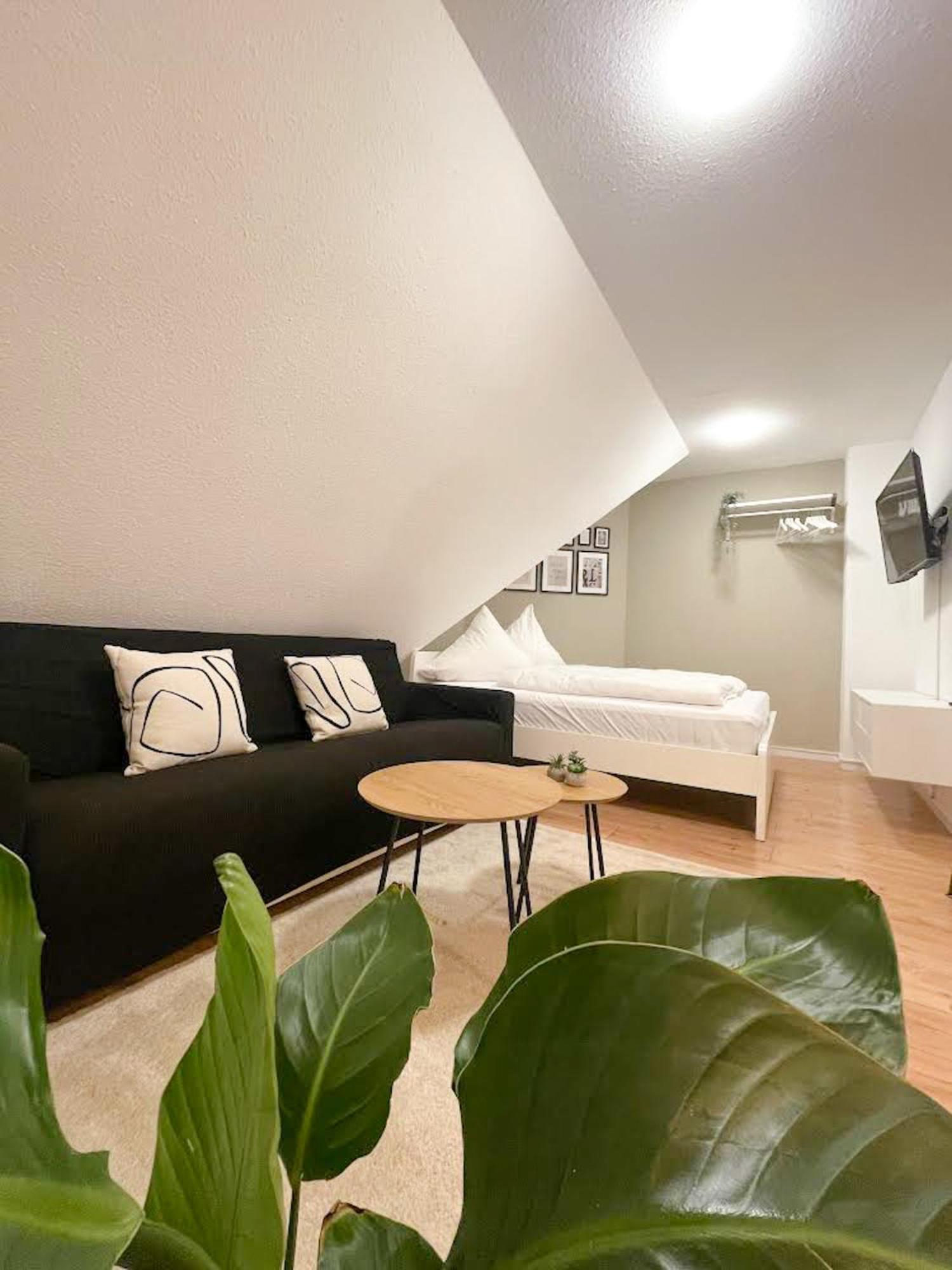 Nami - Robin - Helle Apartments Mitten In Der Stadt Мемминген Экстерьер фото
